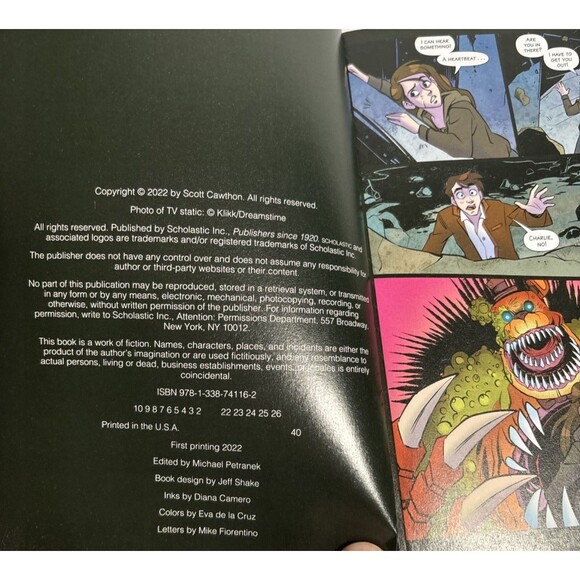 Five Nights at Freddy's Lot Of 2 Books The Fourth Closet And The Silver Eyes. - Picture 8 of 10